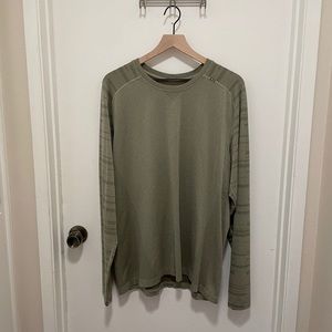 Lululemon Long Sleeve Athletic XXL